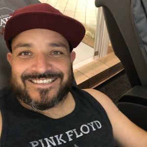 Meet your Posher, Daniel